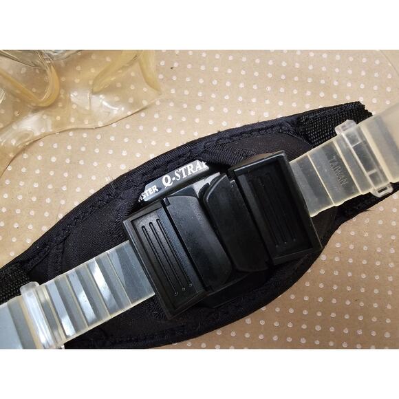 Ocean Master Dive Mask – Q-Strap – Tempered Glass – Black - Picture 3 of 7